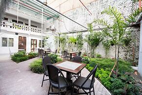 Deparis Beach Resort