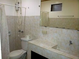 Deparis Beach Resort