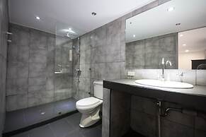 Deparis Beach Resort