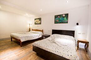 Deparis Beach Resort