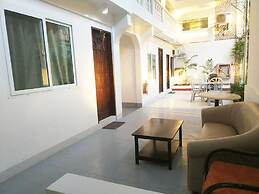 Deparis Beach Resort