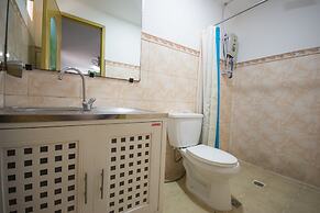 Deparis Beach Resort