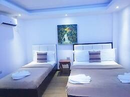 Deparis Beach Resort