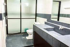 Deparis Beach Resort