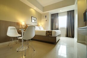 Zerenity Hotel & Suites