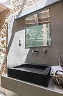 Athermigo Boutique Estate