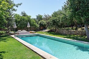 Athermigo Boutique Estate