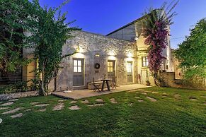 Athermigo Boutique Estate