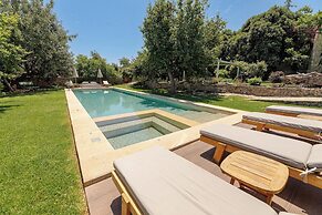 Athermigo Boutique Estate