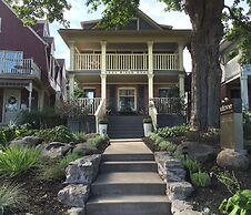 Stone Boutique Suites