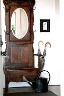 Stone Boutique Suites