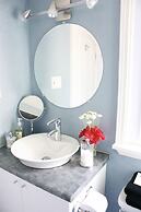 Stone Boutique Suites