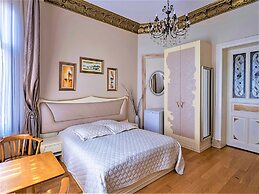 Ragıp Pasha Apartments