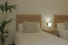 Apartamentos Pirámides