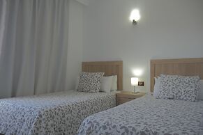 Apartamentos Pirámides