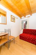 Apartments Foteza