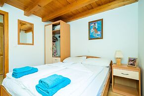 Apartments Foteza