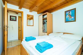 Apartments Foteza