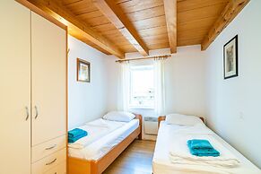 Apartments Foteza