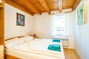 Apartments Foteza