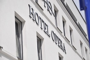 Hotel Opera