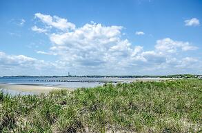 East Harbour Motel and Cottages