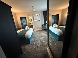 Lyons Woodlands Hall Hotel