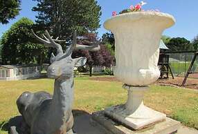 Lyons Woodlands Hall Hotel