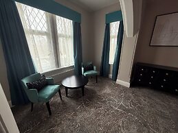 Lyons Woodlands Hall Hotel