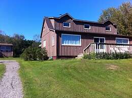 Crystal Springs Vacation House