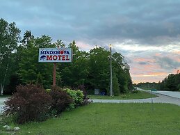 Mindemoya Motel