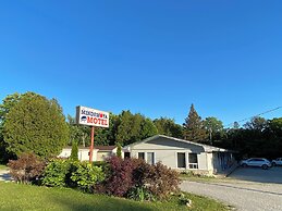Mindemoya Motel