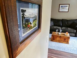 Belle Neige Suites- Whistler