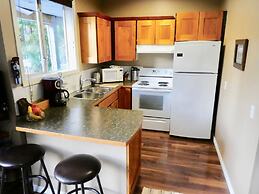 Belle Neige Suites- Whistler