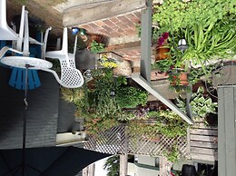 Gaslight Inn Victoria