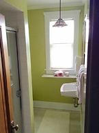 Gaslight Inn Victoria