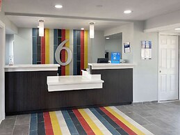 Studio 6 Tulsa, OK - Central