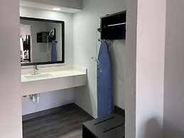 Studio 6 Tulsa, OK - Central