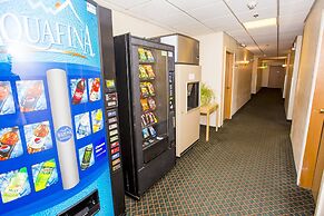 Village Inn & Suites