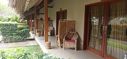 Mama Bella's Retreat