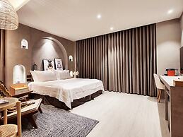 Florence Resort Villa