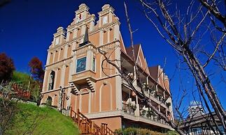 Florence Resort Villa