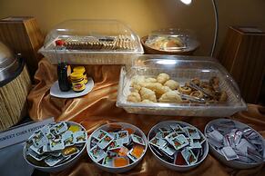 Peninsula Bay Resort