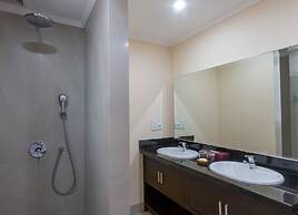 Peninsula Bay Resort