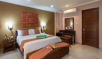 Peninsula Bay Resort