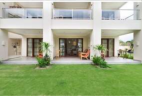 Peninsula Bay Resort