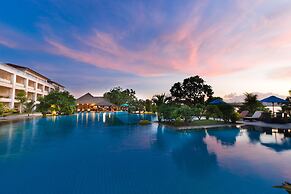 Peninsula Bay Resort