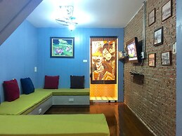 Baan Chanasongkram - Hostel