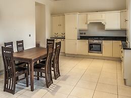 New Forest Golf Club Apartments