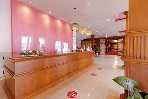 Chumphon Gardens Hotel